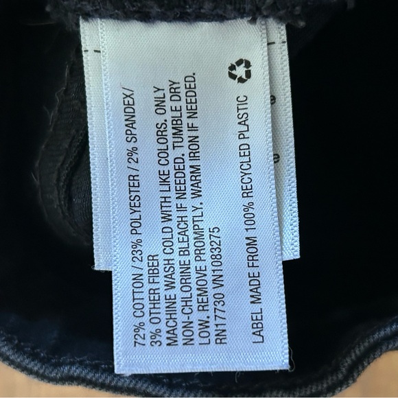 Black Distressed Women High Waist Jeans - Picture 9 of 9